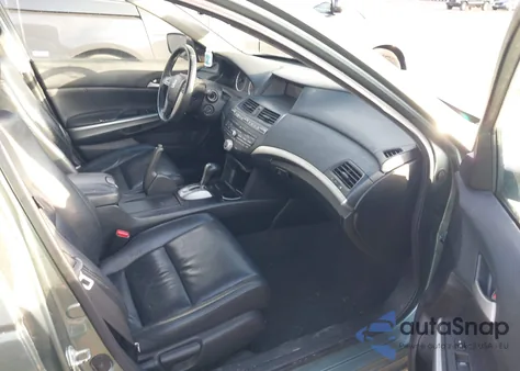 2010 Honda Accord 2.4 Ex-L z USA, uszkodzony, nr VIN 1HGCP2F87AA011608